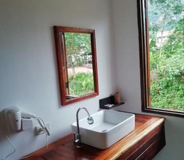 Nong Khiaw Hotel | Nam ou view villa