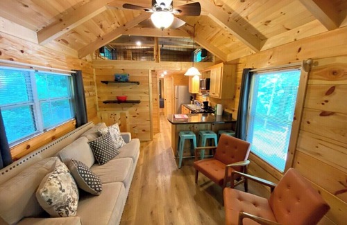 Chattanooga Apartment | Nana Cabin | Tiny Log Home Comfort in Rustic Bliss
