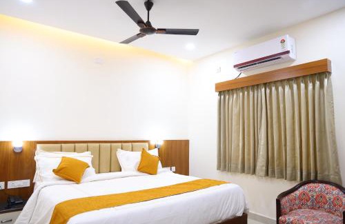 Tirupati Hotel | Nanda Mohan Residency