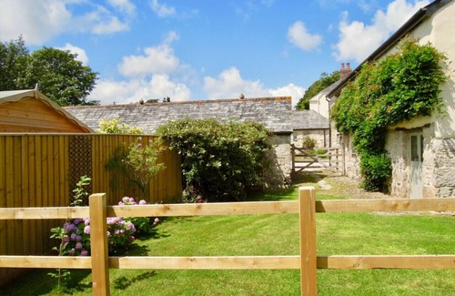 High Street Cottage | Nanjeath Cottages - Lanjeth