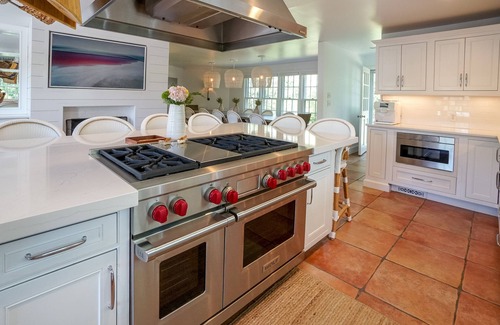 Nantucket House | Nantucket family retreat with pool, basketball court, and bungalow