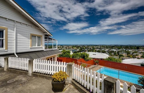 Hospital Hill House | Napier Hilltop Stays - views & outdoor pool!