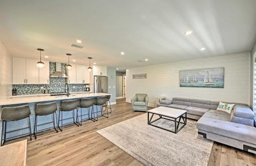 Naples Park House | Naples Home with Patio Less Than 1 Mi to Beaches!