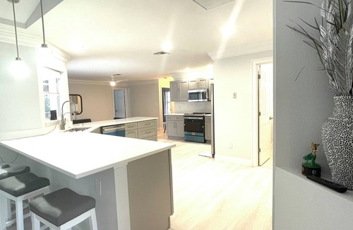 Rural Estates House | Naples lg. families Paradise only min. From Naples white sandy beaches
