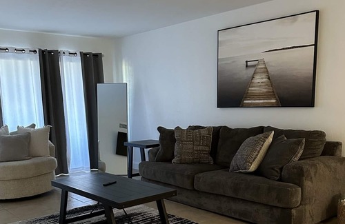 Palm River Estates Condo | Naples R&R