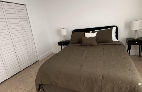 Palm River Estates Condo | Naples R&R