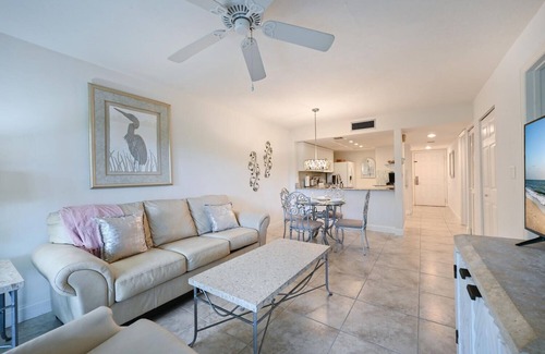 Park Shore Condo | Naples Vacation Rental Condo in Park Shore Resort