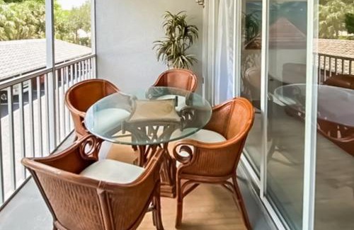 Vanderbilt Beach Apartment | Naples Vanderbilt Villa