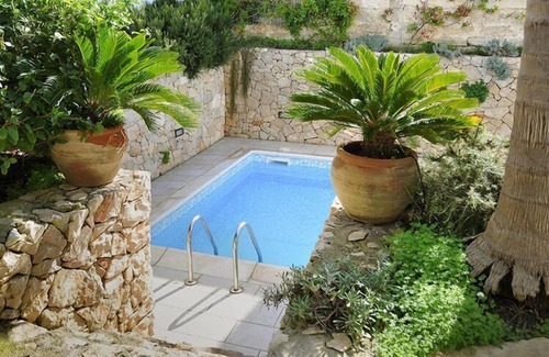 Santa Maria al Bagno Apartment | Nardò Terrace Apartment with Pool