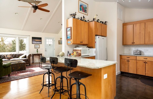 South Kingstown House | Narragansett Beach