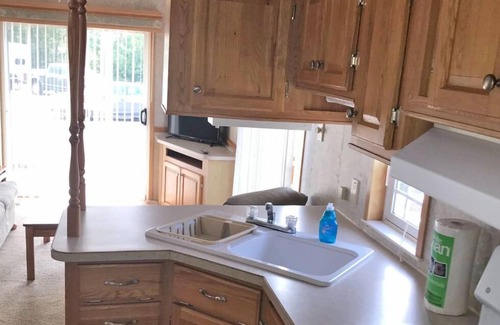 Trenton RV Rental | Narrows Too Camping Resort