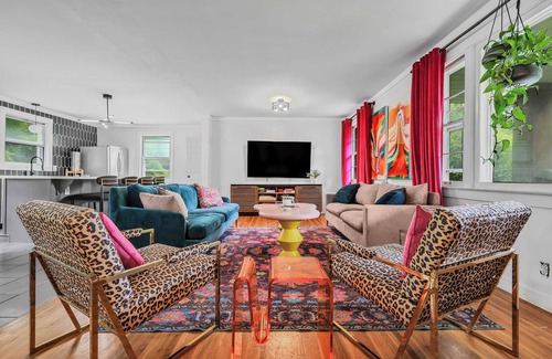 Nashville House | Nashville Bachelorette Retreat with Style