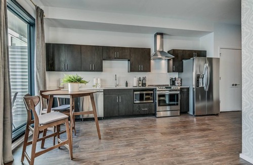 Edgehill Condo | Nashville Condo Gulch/Downtown-Walking Distance!