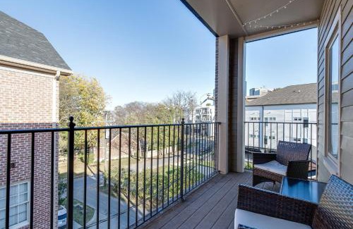West End Apartment | Nashville Condo - Near Music Row- Private Balcony