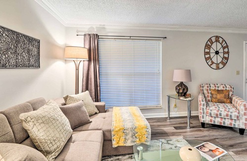 Nashville-Davidson Condo | Nashville Condo w/ Shared Pool: 12 Mi to Dtwn