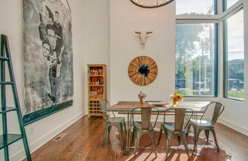 Salemtown House | Nashville Home with Rooftop Deck Less Than 2 Mi to Dtwn