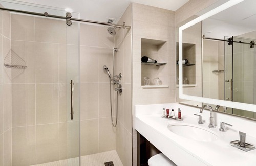 Midtown Hotel | Nashville Marriott at Vanderbilt University