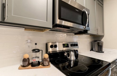 Nashville House | Nashville Rooftop Escape - *Rooftop City View* Walkable