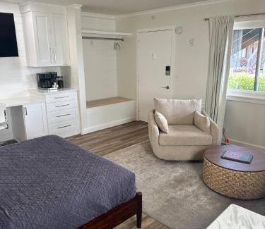 Melrose Apartment | Nashville Studio Wpool - Hip Melrose - 8th Ave