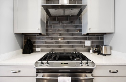 Eighth Avenue House | Nashville To the Nines