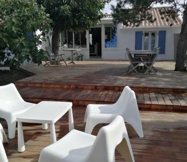 La Gueriniere Bed & Breakfast | nataliledeco bed and breakfeast
