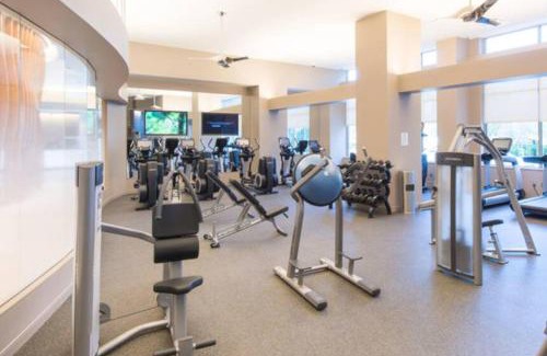 Aurora Highlands Apartment | National at Pentagon