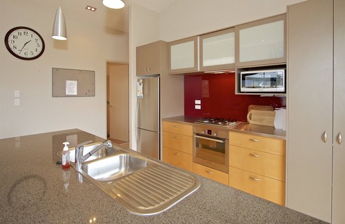 National Park Village Cottage | National Treasure with Spa - National Park Home