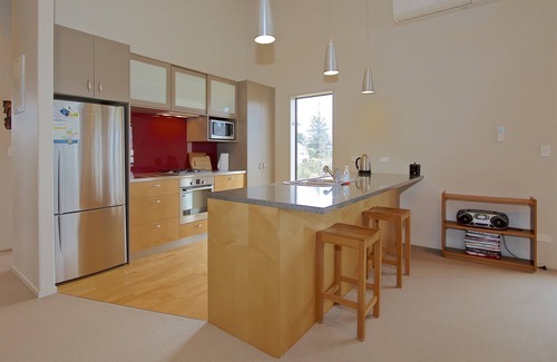 National Park Village Cottage | National Treasure with Spa - National Park Home