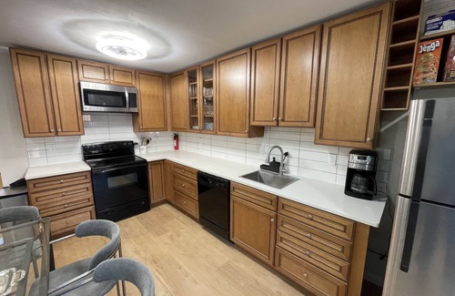 Southwest House | Nats Park & Audi Field Home with Free Parking
