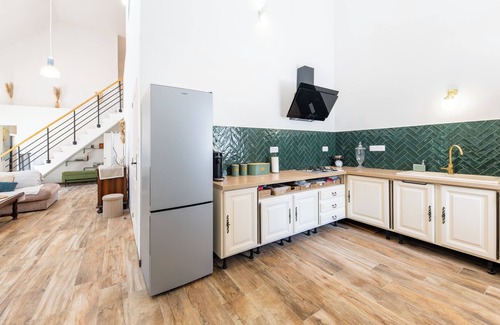 Saint-Setiers House | Natural charm and open space