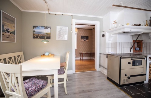 Osterfarnebo Cabin | Natural idyll by the national park - wooden house with fireplace, sauna, secluded location + lots of space