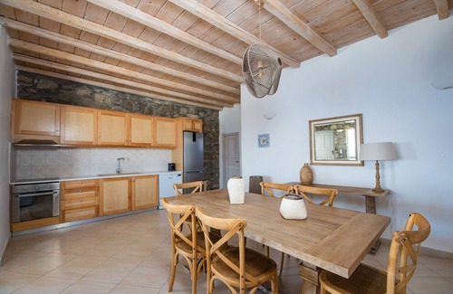 Kanalia Villa | Natural Stone Villa has amazing view in town and aegean private pool free park