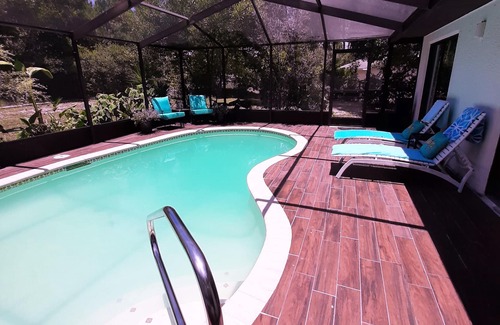 Spring Hill House | NATURE COAST RETREAT ENTIRE HOME WITH PRIVATE POOL