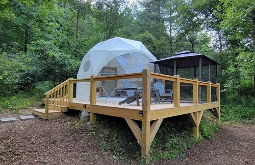Purlear RV Rental | Nature escape Dome, Hot Shower/Cool Tub, WIFI