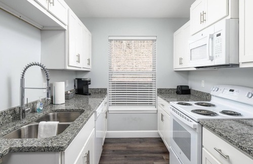 Calhoun Apartment | Nature Lodge Studio - Farmstead - with Hiwassee River Access