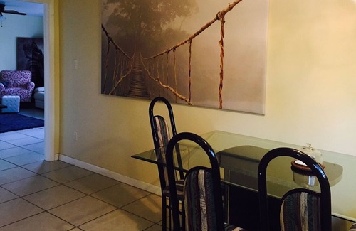 St. Cloud Cottage | Nature Lovers Bungalow near Orlando, Disney, In St. Cloud