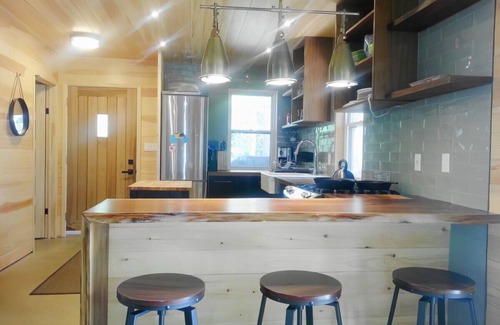 Trent Lakes House | Nature's Embrace: Your Private Retreat