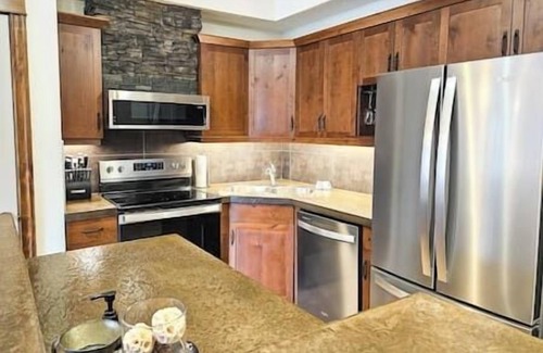 East Kootenay Condo | Nature's Harmony Sable Ridge 2 Bdrm