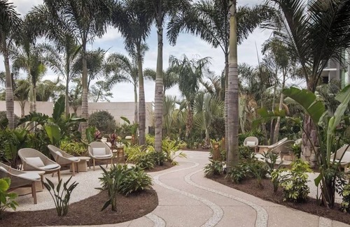 Florida Central Atlantic Coast House | Nature View – King Room at Conrad Orlando! Pool, Watersport Activities!