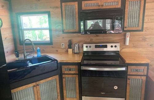 Jacksons' Gap Cabin | Natures Cove Cabin A-kayaks/fire pit/pet friendly