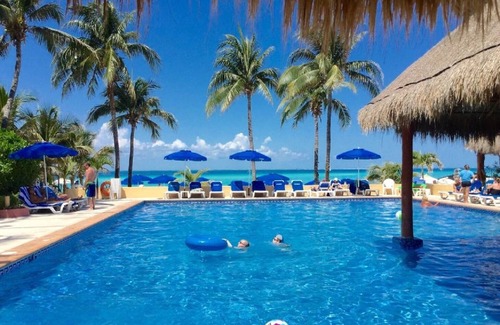 Centro - Supmza 001 Condo | Nautibeach ground floor apartment in Playa Norte