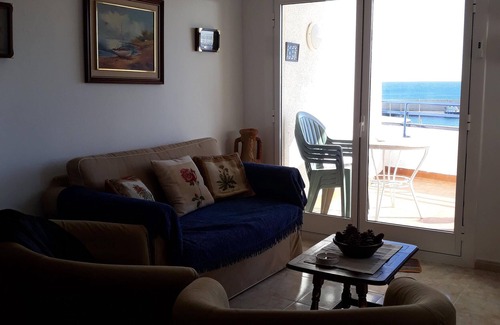 Costa Dorada Apartment | Nautic: Spectacular 1st Line Seafront Apartment