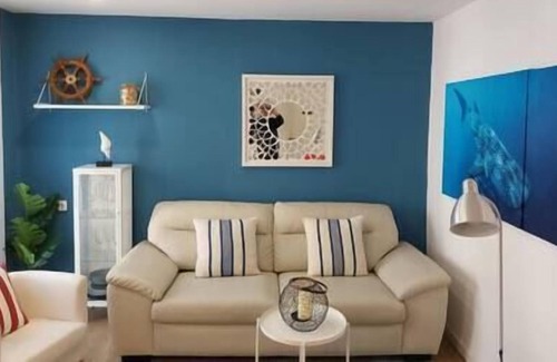 La Malva-rosa Apartment | Nautical accommodation next to the beach