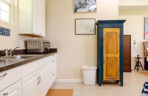 Galesville Apartment | Nautical Charm with Relaxing Waterviews! Your Chesapeake Getaway!