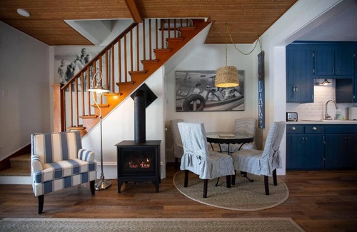 Sturgeon Bay House | Nautical Haven - Sunset views