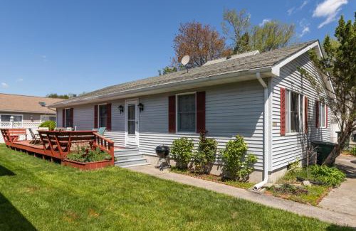 Caine Woods House | Nautical North