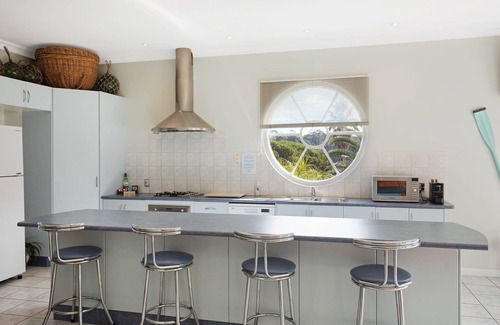 Eden Apartment | Nautical Retreat - A Couples hideaway - 5+ nights