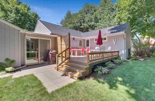 Boyne City House | Nautical Themed - Downtown Boyne City Getaway Close to the Lake