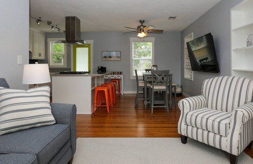 Navy Point House | Navy Point Retreat: Pensacola Modern Oasis