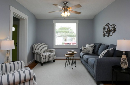 Navy Point House | Navy Point Retreat: Pensacola Modern Oasis